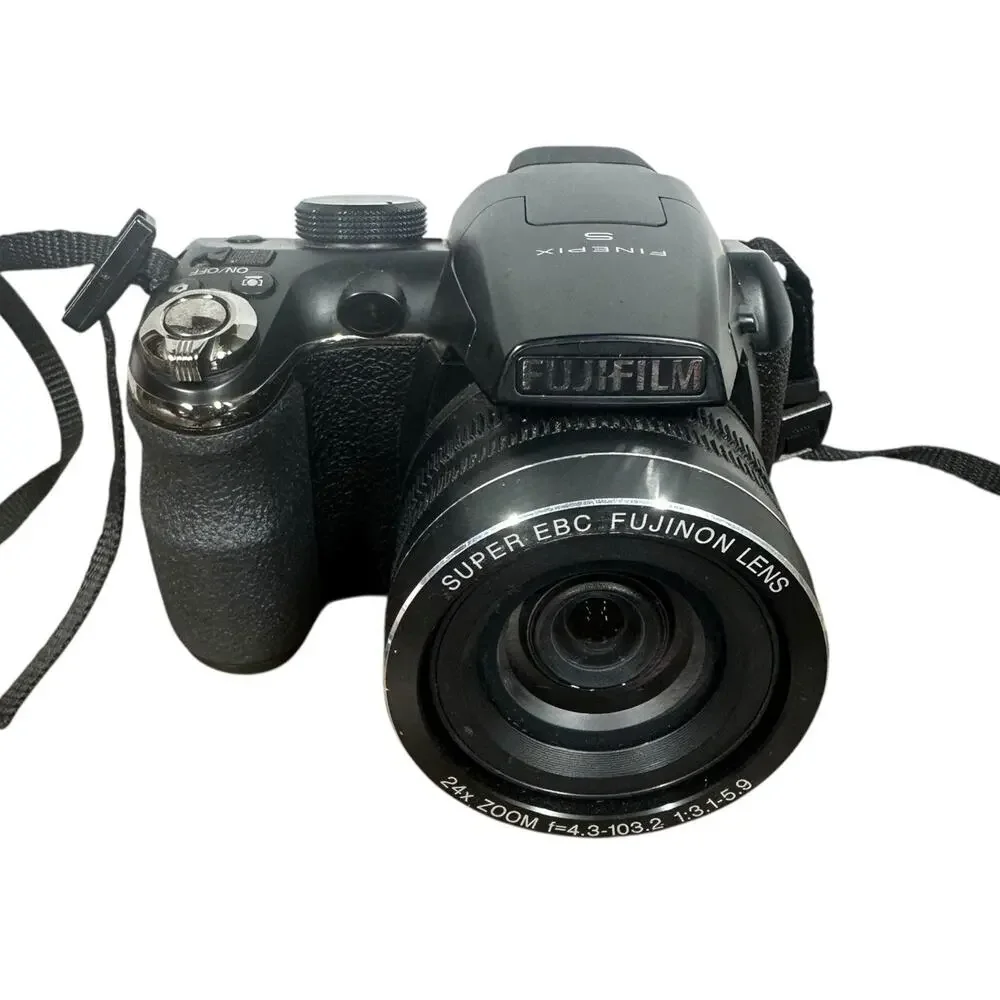 Fujifilm FinePix S Series S4250 14.0MP Digital Camera Black *PARTS OR REPAIR*